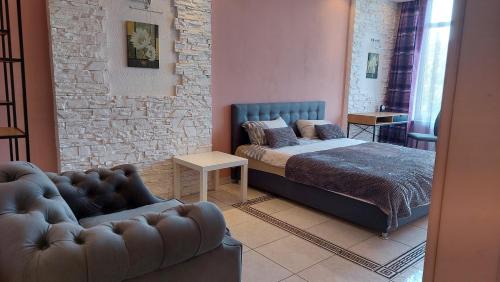 Dniprovs'kyi District Apartment | WelcomeHome