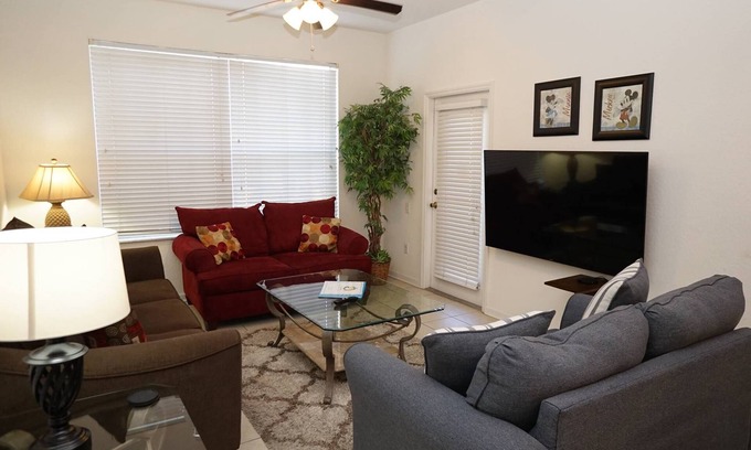 Florida Central Atlantic Coast Apartment | Welcoming 3-bedroom apartment with AC in Winter Garden