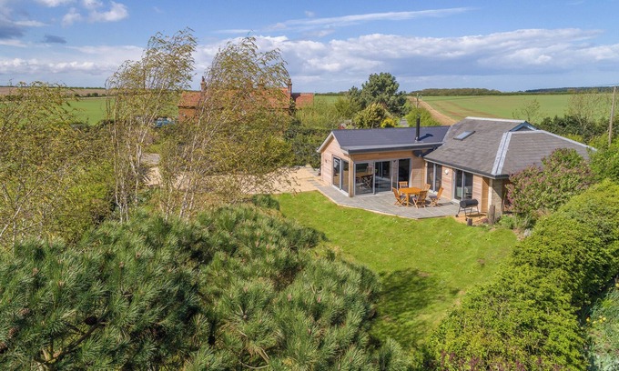 Wells-next-the-Sea House | Well equipped lodge, Next to Holkham Hall and villages close to the Beach