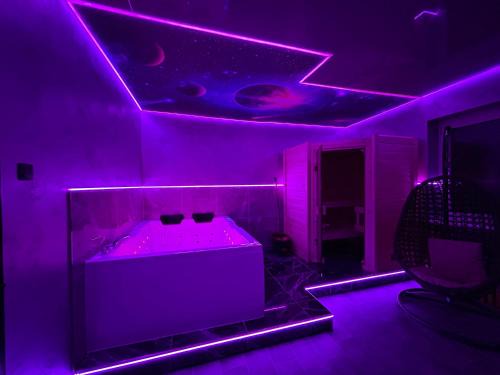 Schalke-Nord Apartment | Wellness Suite mit Whirlpool & Sauna