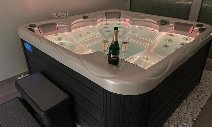 Pecs Apartment | WELLNESS SZALON PÉCS