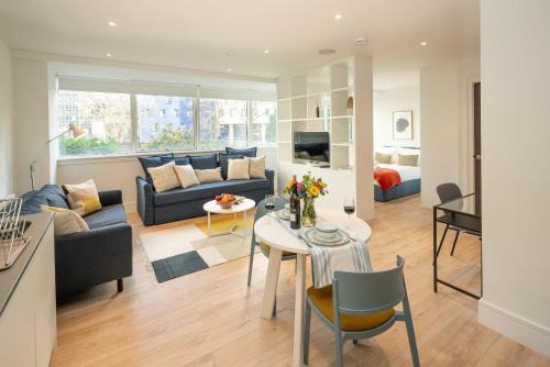 Wembley Park Apartment | Wembley Stadium Apartments by Sleepy Lodge London