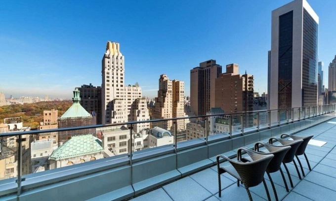 Central Park South Condo | West 57th Street, a Hilton Club - 1 Bedroom Premier