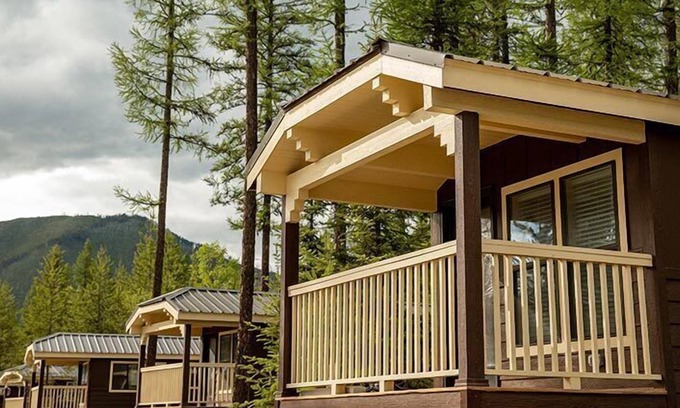 West Glacier Cabin | West Glacier Cabin Village