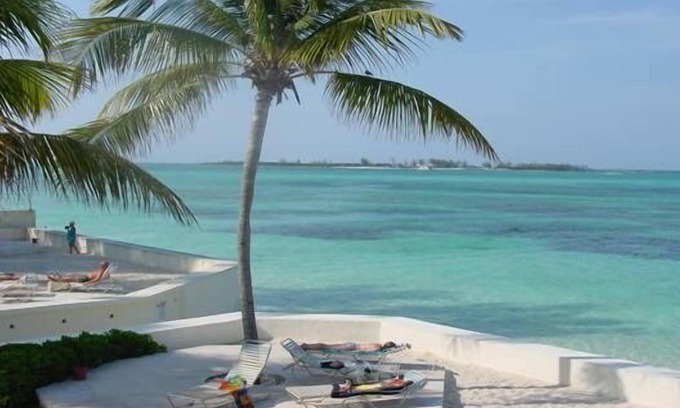 Nassau Villa | West Wind II ~ Cable Beach, Nassua Bahamas ~ Family Friendly ~ $1,100.00