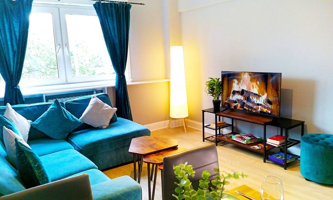 Gorgie Apartment | Westfield apartments near Murrayfield stadium