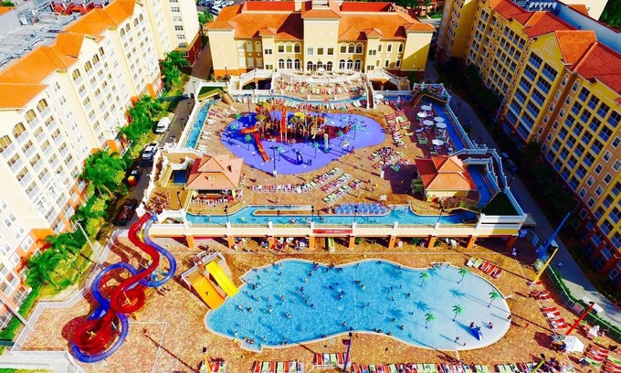 West Kissimmee Condo | Westgate Town Center - 3BR 3BA 7 Ngt Max Luxury Resort/Waterpark Close To Disney
