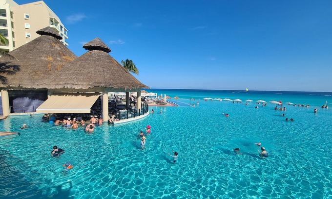 Zona Hotelera Resort | Westin Lagunamar - One Bedroom