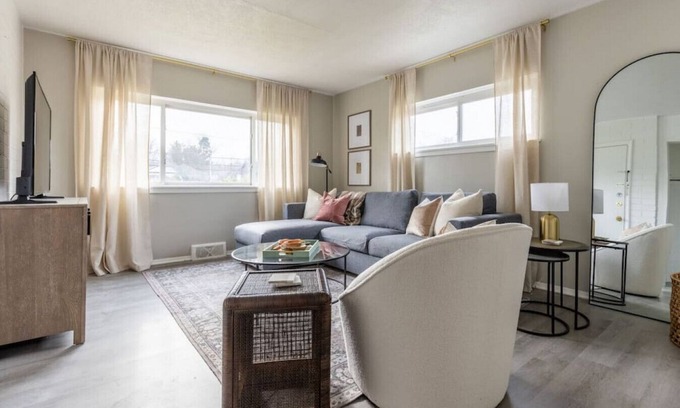 Westlake Apartment | Westlake Getaway Apartment