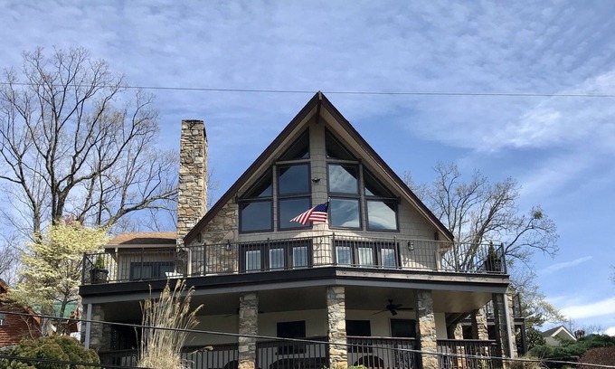 Lake Lure House | What a View! Rumbling Bald home on top of Young’s mountain.
