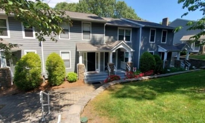 North Shore House | What A View, Wifi, ping pong, cloe to amenities