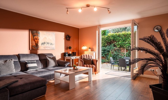 Rettin Apartment | Whg. 1, approx. 60 m², first floor, 2 terraces - Ferienhaus Viereck
