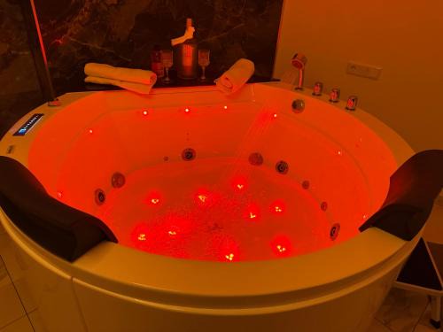 Diez Apartment | Whirlpool-Zimmer-VIP
