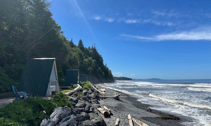 Port Angeles Apartment | Whiskey Creek Beach Front A-Frame Site 10