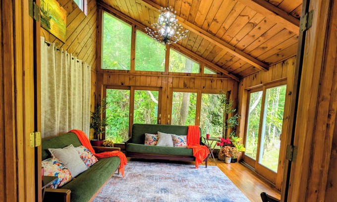 Springwater House | Whispers of Nature