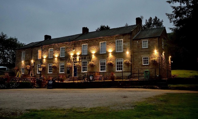 Rosedale Abbey Hotel | White Horse Farm Inn