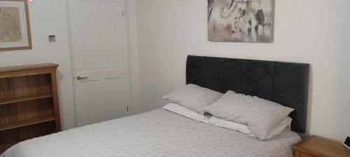 Exmouth House | White House