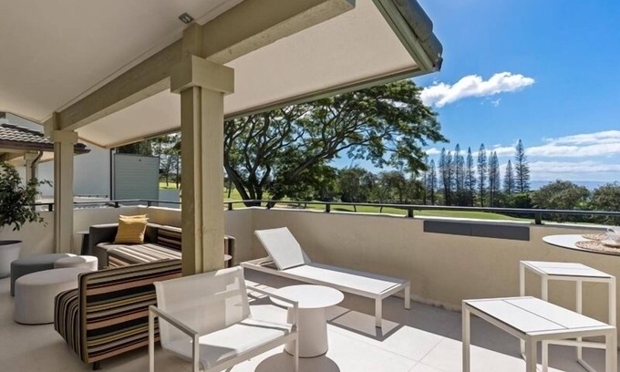 Kapalua Villa | WHITE LOTUS New Bespoke Euro Luxury Villa, Steps to Beach, Ocean Views, 4th Tee
