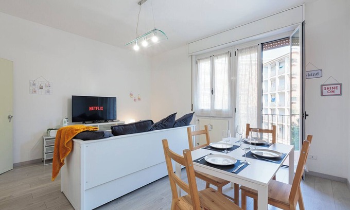 Bergamo Apartment | White Pearl BGY Station