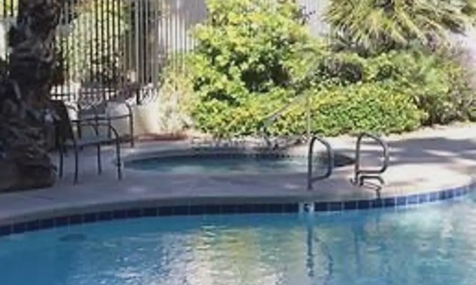Spring Valley Condo | Whole Apt, Private Entrance, Great area w/Small Efficiancy Kitchennette.