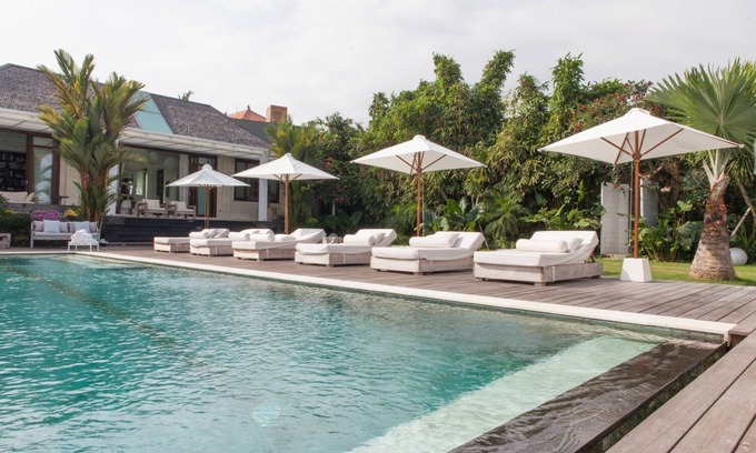 Padonan Villa | Wholesome Luxury 7BR Villa, Canggu - w/Spacious Pool & Lounging Area!