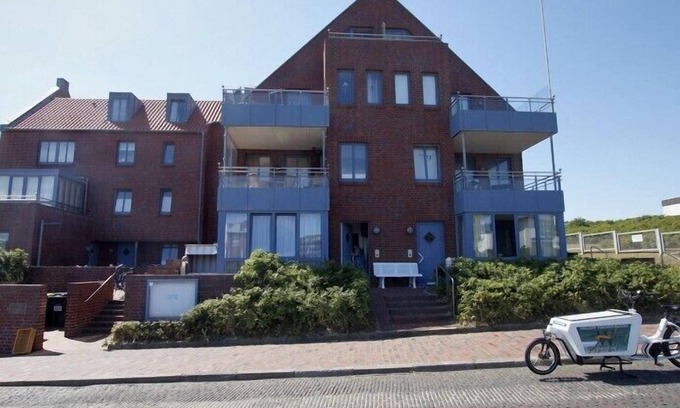 Wangerooge Apartment | Wide view - ideally located family apartment with charm