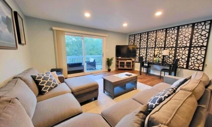 North Shore House | Wifi, Sunrises and sunsets, grill, great location, great views, close to other rentals.