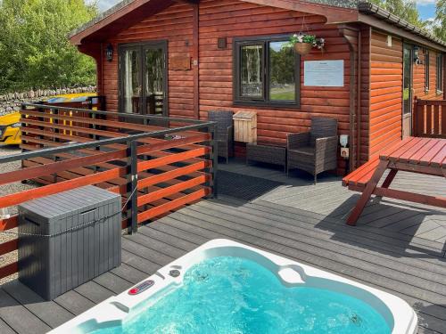 Newtonmore House | Wildcat Lodge