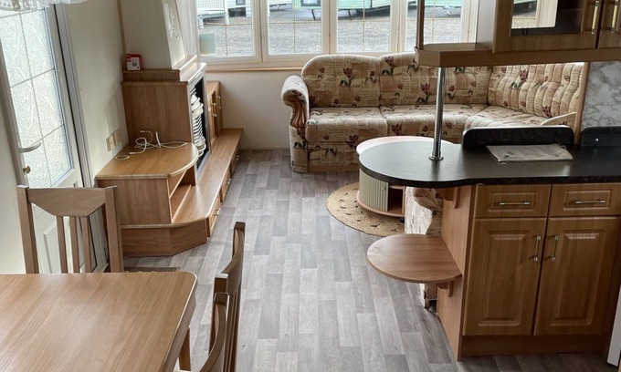 Uddingston House | Willerby Granada 2-Bedroom Parkhome
