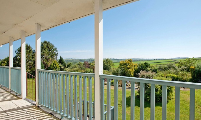 Woolfardisworthy Apartment | Willow Apartment - UK49303