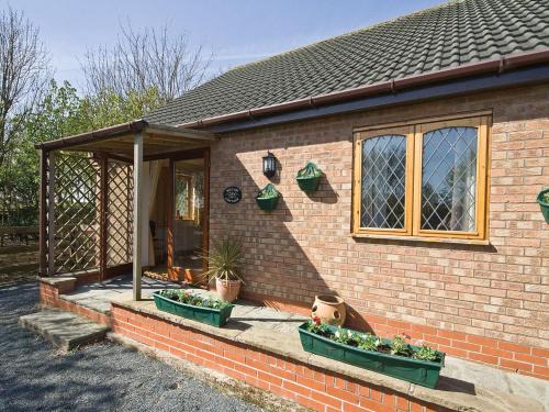 Mappleton House | Willow Cottage - E4778