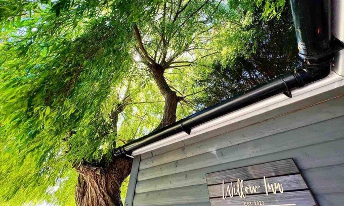 Broadstairs House | Willow Inn