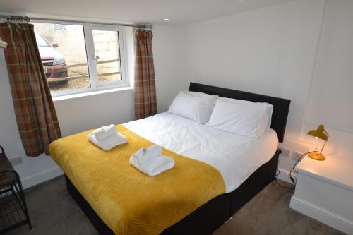 Salisbury Apartment | Willow Tree 1 bed Apartment - STAYSEEKERS