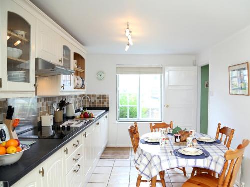 Icklesham House | Winchelsea Cottage