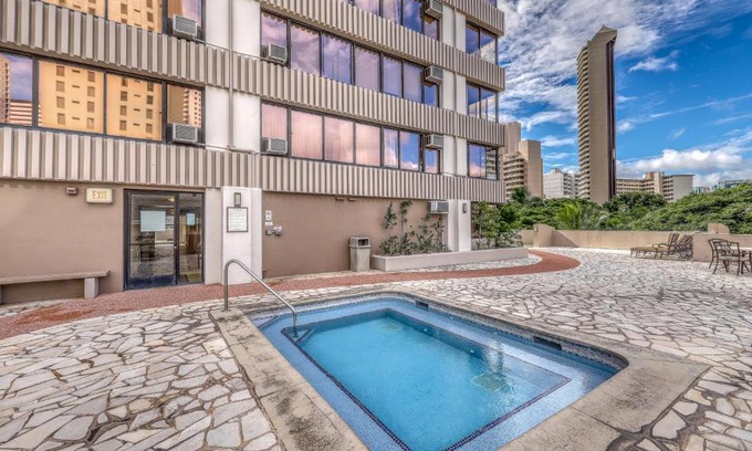 Waikiki Apartment | Windsor Waikiki