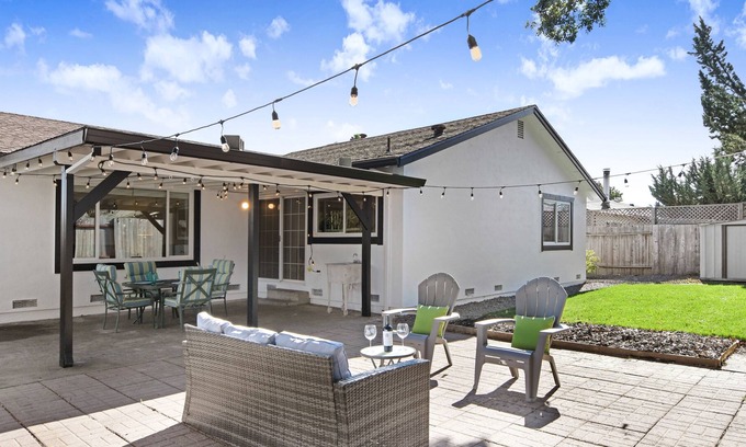 Santa Rosa House | ❤️🍷Wine Country Home for Family and Friends