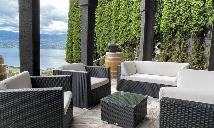 Central Okanagan Apartment | Wine, Dine & Golf at The Vineyard View Suite. Epic lake, valley, vineyard view.