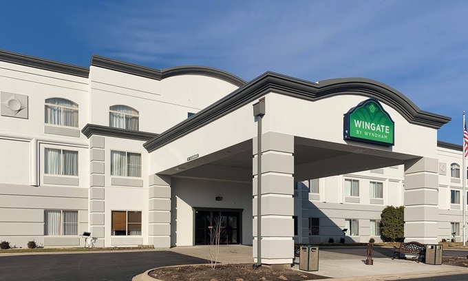 Joliet Hotel | Wingate by Wyndham - Joliet