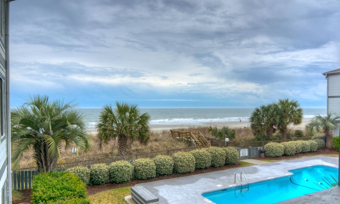 Surfside Beach Condo | WINTER RENTAL 12/1 - 3/28 Now Available! ALL rates w/discount! Weekly & Monthly