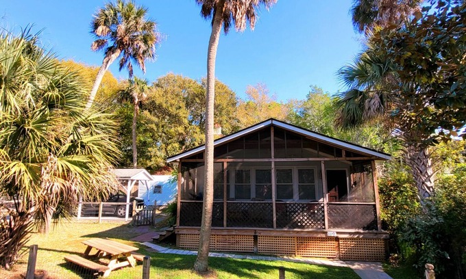 Folly Beach House | WINTER SPECIAL! JAN & FEB 2026 ~ 40% OFF monthly rates and 20% OFF weekly rates!