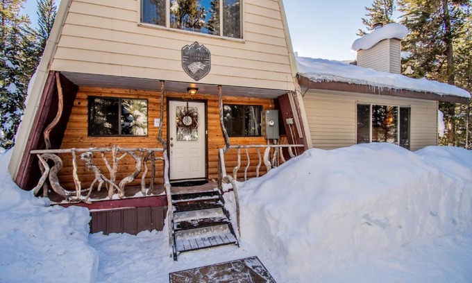 Island Park House | Winterfell Cabin