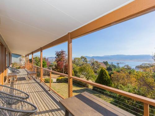 East Jindabyne House | Winterwood 9 Camira Ave
