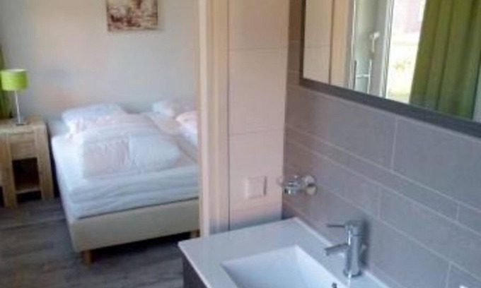 Breskens House | With its 4 bedrooms, this property can accommodate 8 people.