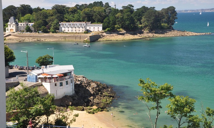 Douarnenez Apartment | With Sea View, the Apartment 'Face Mer - 50m Beach'