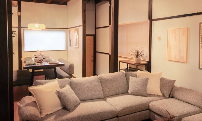 Honmachi House | Within walking distance to Shinjuku | 4 min walk to nearest station | Entire 3BR house 75㎡ | Sleeps up to 10 | Family-friendly | High-speed Wi-Fi | Shibuya, Tokyo