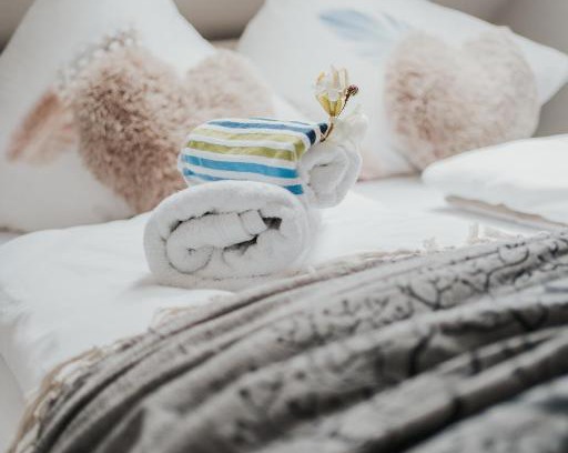 Fischbach Apartment | Wohnoffice mit Übernachtungsmöglichkeit Residenz Manzell Kiba 24