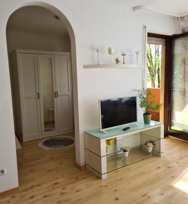 Fuerth Apartment | Wohnung am Grünen, Nähe Stadtzentrum und Hauptbahnhof, WLAN inklusive