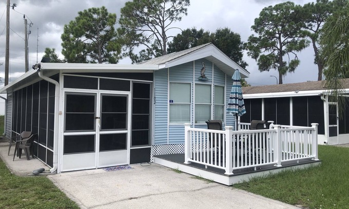 Braden River Resort | Wonderful Cottage @ Gated Resort