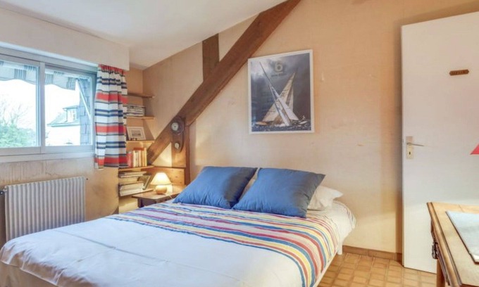 La Trinite-sur-Mer House | Wonderful private villa for 4 guests with WIFI, TV, terrace and parking