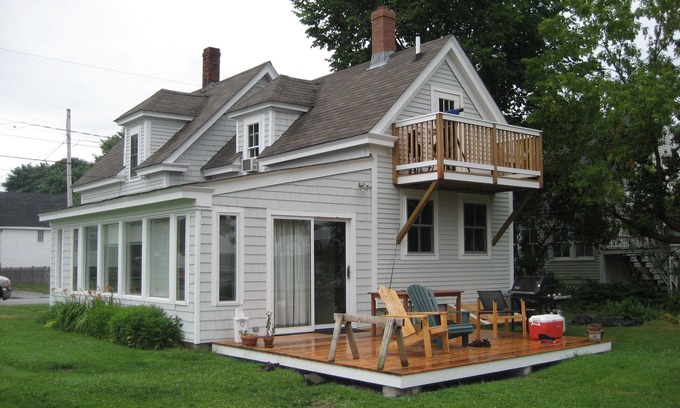 East Deering House | Wonderful Portland Waterfront Home